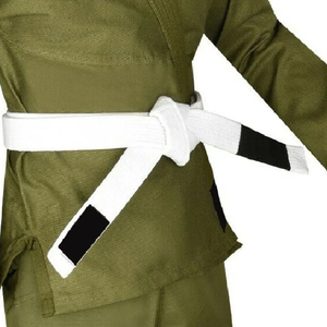 Kimono de karaté sur mesure le plus vendu, Kimono de Jiu-Jitsu de style nouveau, idéal pour l'entraînement, à prix abordable - Product Image 6