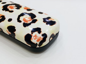 กล่องใส่แว่นตาทรงสี่เหลี่ยมลายเสือดาวสุดเก๋ - Product Image 5