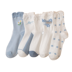 Nouvelles chaussettes tendance pour femmes avec logo personnalisé, respirantes, antibactériennes, écologiques, à nœud, antidérapantes et confortables, longueur mi-mollet - Product Image 1