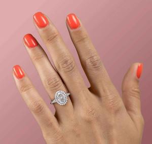 Anillo de Plata de Ley 925 de Primera Calidad con Moissanita de Corte Ovalado, Aspecto de Diamante, Joyería Fina Hecha a Mano para Compromiso, Boda y Regalo - Product Image 1