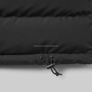 Chaqueta Acolchada Negra de Alta Calidad Hecha a Medida para Hombre, Chaqueta Acolchada con Capucha y Mangas Desmontables - Product Image 5
