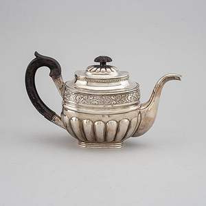 Último Diseño, Tetera de Latón Puro con Acabado Plateado, Tallada a Mano, Cafetera Metálica, Tetera Turca Decorativa Hecha a Mano - Product Image 1