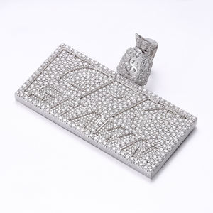 Pendentif à thème argent avec cristaux en strass, charme hip-hop pour hommes - Product Image 1