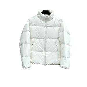 Chaqueta de Lujo OEM 2026, 80% Plumón de Pato Blanco, Chaqueta Acolchada Elegante con Botones Bordados para Hombre y Mujer - Product Image 1