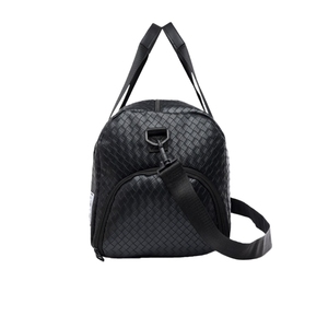 Sac de sport tendance en cuir PU avec logo personnalisé, grande capacité, imperméable, avec compartiment à chaussures - Product Image 1