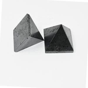 Pierre de Labradorite Naturelle de Qualité Supérieure en Promotion – Pyramide de Cristal pour une Transformation Positive – Magnifique Cadeau - Product Image 5