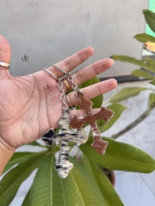 Porte-clés en cuir de vachette véritable, nouveau design, vente chaude, porte-clés élégants et uniques - Product Image 2