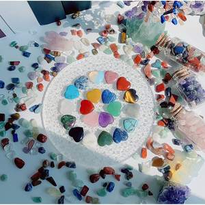 Ornement Cœur en Quartz Naturel en Gros, Bijou en Pierre Précieuse au Design Unique pour la Saint-Valentin - Couleur Aléatoire pour la Maison - Product Image 4