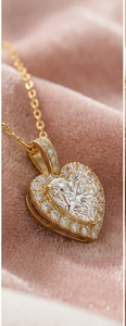 Pendentif en diamant taillé en cœur avec halo et chaîne en or jaune, diamant naturel certifié GIA, bijoux romantiques de fiançailles pour femmes - Product Image 2