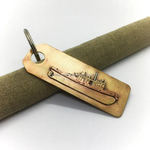 Porte-clés d'anniversaire en métal gravé à la main en laiton vintage nautique maritime pour les marins et les amateurs de navigation de plaisance - Product Image 3