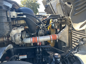 Camión Freightliner Cascadia 12564ST Usado en Buenas Condiciones, Modelo 2019/2020, con Cabina Dormitorio, Transmisión Automática y 261,779 millas - Product Image 5