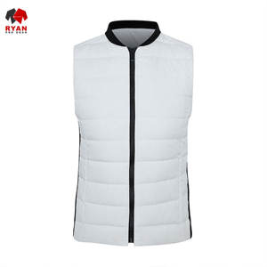 Veste softshell personnalisée Ryan Pro Gear pour homme, tissu confortable et respirant avec logo personnalisé et design de poche. - Product Image 1