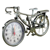 Moderne Europäische Fahrrad-Design Retro Tischuhr Metall Quarz Geräuschlose Zeigerbewegung Individuelles Design Wohndekoration