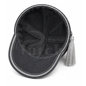 Chapeau d'honneur cérémoniel traditionnel avec bordure couronnée et longue frange, conception d'uniforme de présentation personnalisée - Product Image 5