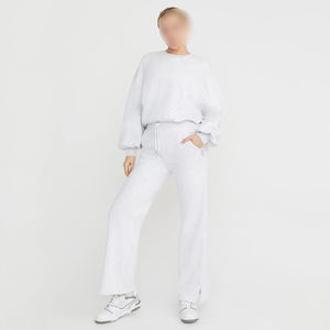 Ropa Exterior Ligera y Cómoda, Superventas, Alta Calidad, Diseño Nuevo, Logotipo Personalizado, Chándales Cortos Casuales para Hombre, Color Sólido - Product Image 1