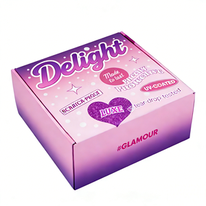 Caja de Envío Navideña Personalizada de Alta Calidad con Laminado Mate y Cartón Corrugado para Empaque de Ropa y Vestidos de Marca - Product Image 3