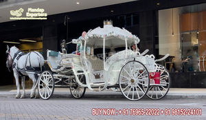 Carruaje de Caballos Estilo Princesa Calabaza, Cenicienta, Moderno, Impulsado a Mano, de Madera y Metal, Ligero, Personalizable, Decoración de Bodas - Product Image 3