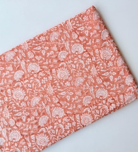 Tissu en coton artisanal en gros, imprimé à la main à Jaipur Sanganeri, matière première pour la confection de robes - Product Image 3