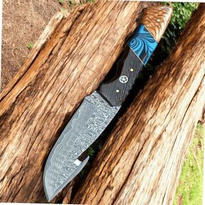 Couteaux de survie et de chasse d'extérieur avec lame à motif Damas, manche en bois lisse, construction Full Tang et étui en cuir - Product Image 4