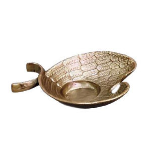 Bol en métal doré artisanal, forme ronde, travail fantaisie, pour servir, idéal pour les mariages, Diwali, bols décoratifs élégants pour la table - Product Image 4