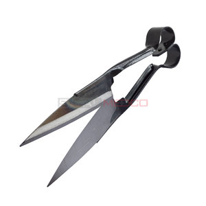 Cisailles à ongles de mouton en acier inoxydable allemandes, coupe-ongles de 10 et 12 pouces, outils de toilettage manuels robustes pour chevaux, seringues vétérinaires - Product Image 1