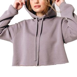 OEM prix d'usine de gros pull à capuche en coton sweat à capuche personnalisé mode couleur unie recadrée bord coupé ourlet brut à capuche pour les femmes - Product Image 2