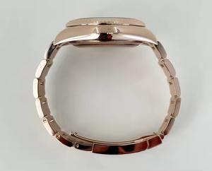 Montre-bracelet de luxe élégante pour homme, en quartz, entièrement sertie de diamants Moissanite, style tendance - Product Image 6