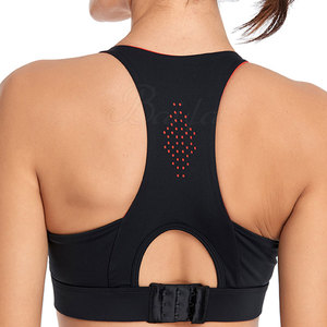 Conjunto de Yoga para Mujer de Cintura Alta Negro Transpirable con Logo Frontal Control de Abdomen Ajuste Delgado Ropa Deportiva con Servicio OEM - Product Image 6