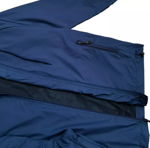 Conjunto Deportivo Personalizado al por Mayor de Alta Calidad, Chaqueta Cortavientos Unisex Lisa con Capucha y Pantalones Cortos, 2 Piezas, Poliéster/Nailon Transpirable - Product Image 2
