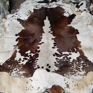 CUSTOM SF-989 Genuine Cow Skin Leather Hair Full Pelt Geometric Pattern Breathable Varsity Jacket Nylon Lining Customizable Size - Product Image 6