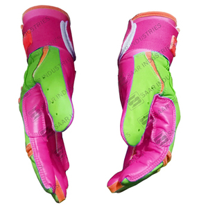 Nuevos Guantes de Bateo de Béisbol Profesionales Personalizados SAAR INDUSTRIES, de Cuero Vacuno con Cierre de Velcro, para Ambas Manos - Product Image 5