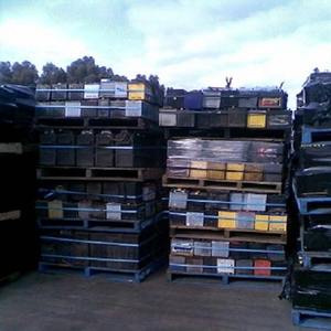 Chatarra de Baterías de Plomo-Ácido Drenadas Usadas de Alta Calidad para Automóviles con 99.7%-99.9% de Contenido de Pb, 151x65x94mm - Product Image 6