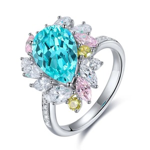 Bague de cocktail pour femme en forme de fleur avec pierre en zircon taille poire, plaqué rhodium, argent 925, sertissage à griffes, style romantique - Product Image 6