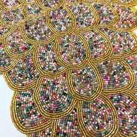 Chemin de table de luxe brodé de perles fait main, forme personnalisée, écologique, durable, tissu léger, épaisseur 5 mm, réglable