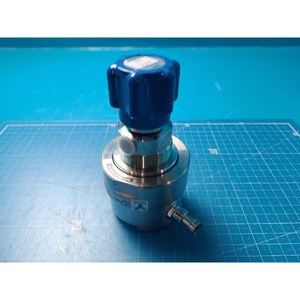 Vanne Solénoïde Parker SQ140E502PFSMM 43980717 – Pièce Détachée d'Équipement Semi-conducteur Legacy, Utilisable Telle Quelle - Product Image 2