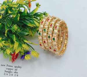 PADMAWATI Private Limited - Juego de Brazaletes de Lujo de Tungsteno Chapado en Oro, Originales, Multicolores, para Bodas Indias, Aniversarios y Fiestas - Product Image 1