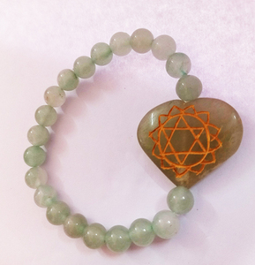 Pulsera de Cuentas de Aventurina Verde Metafísica Hecha a Mano de Primera Calidad para el Chakra del Corazón, Compre al por Mayor en AMAYRA CRYSTALS Exports - Product Image 1