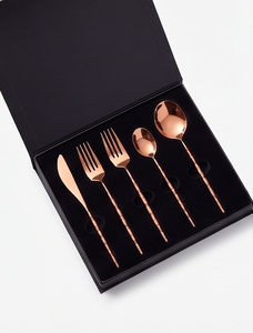 Ensemble de couverts modernes en or rose, finition miroir, compatibles lave-vaisselle, pour mariage et usage domestique - Product Image 6