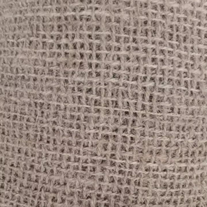 Geotextil Decorativo de Caucho Jucor Exports de Alta Calidad, Diseño Tradicional, Uso Multifuncional, Forma Rectangular, Uso en Interiores - Product Image 4