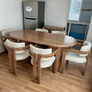 Juego de Mesa de Comedor Ovalada de Madera de Teca Contemporánea, Sillas Tapizadas Modernas, Fabricante de Muebles de Indonesia - Product Image 1