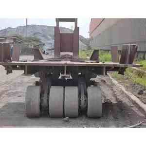 Neumático Sólido 40x16x30 de 30 Pulgadas de Alta Resistencia para Uso en Puentes de Embarque y Remolques de Aeropuertos - Product Image 3