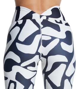 Leggings de Yoga para Mujer, Cintura Media, de la Mejor Calidad, Diseño Moderno, Patrón Sólido, Cierre Elástico en la Cintura, Fabricación Profesional - Product Image 6