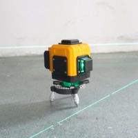 Niveau laser à faisceau vert auto-nivelant avec clip dorsal, niveau laser 3D pour la construction, outils électriques, étui en plastique