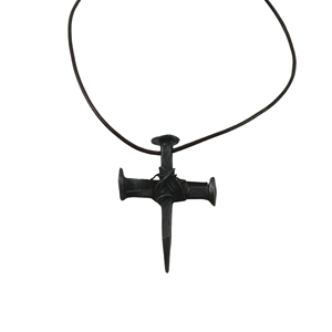 Collar con colgante de tubo ranurado de hierro forjado a medida, acabado en hierro oscuro natural, pedido al por mayor para compradores globales - Product Image 3