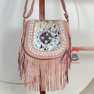 Sacs à main en cuir de vachette véritable personnalisés en gros avec franges, sacs à bandoulière en cuir élégants, sacs bohèmes, sacs vintage chics de style gypsy - Product Image 1