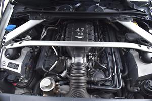 Aston Martin V8 Vantage S Roadster 2014 - Product Image 6