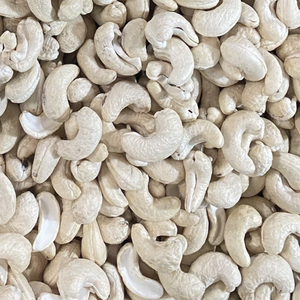Noix de cajou W240 brutes de haute qualité du Vietnam, en vrac, prêtes à être expédiées, durée de conservation de 24 mois, faible MOQ, Santigo - Product Image 1