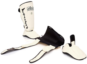 Protector de Piernas para Muay Thai y Kick Boxing, Marca Fair Tex, Alta Calidad, Precio al por Mayor RTS, Personalizable para Entrenamiento y Sparring - Product Image 5