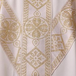 Casulla gótica blanca para sacerdote, vestimenta litúrgica católica, túnica vintage, casullas, vestimenta hecha en Pakistán - Product Image 4