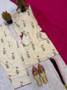 Conjunto de traje Salwar TENNECY para mujer, de algodón puro camericano, con mangas elegantes y adornos Latkan Farshi, para todas las temporadas, ideal para bodas. - Product Image 4
